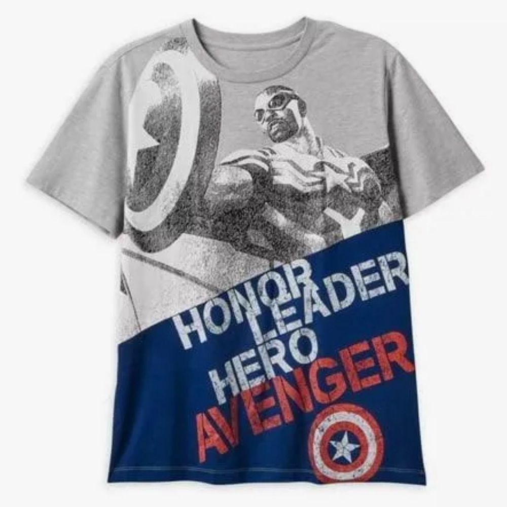 ⚫️⚫️⚫️ Disney Marvel Sam Wilson Captain America Tee Shirt